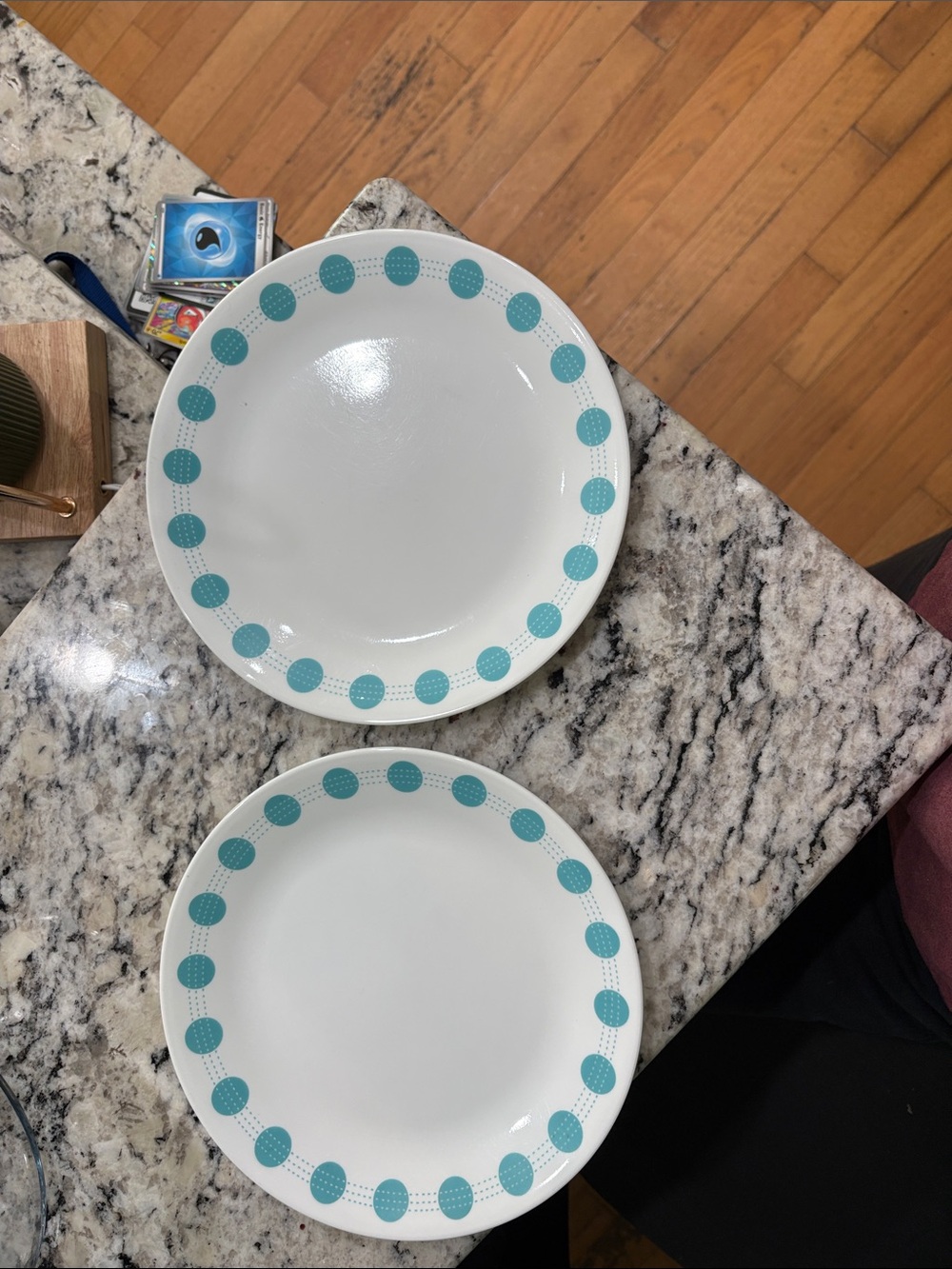 2 Corelle South Beach 10.25 inch dinner plates. EUC.